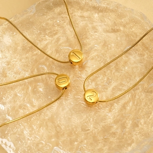 Minimalistische 18K vergoldete Edelstahl-Zahlenanhänger Halsketten mit Schlangenketten
