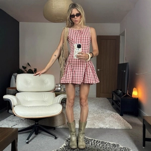 Robe Mini À Carreaux Gingham Sans Manches Nœud Papillon Fermeture Éclair Dos Ligne A Été Doux Style Pastoral Femmes