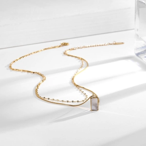 Collana a doppio strato in acciaio inossidabile oro 18k con ciondolo rettangolare in madreperla