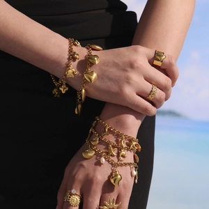 Ensemble bracelet de plage doré avec breloques étoile de mer et bagues coeur