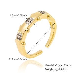 Detailed size chart for the gold adjustable heart ring with copper and zircon dimensions