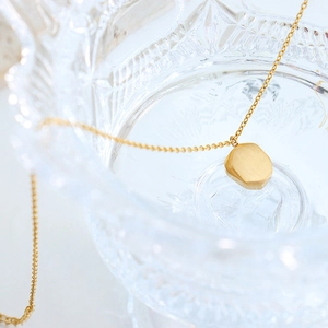 Minimalist 18k gold plated titanium necklace with brushed geometric pendant for women
