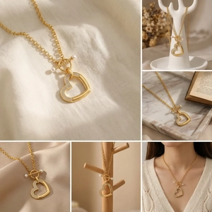 Détail du collier à pendentif cœur doré avec cristaux étincelants et accents de perles