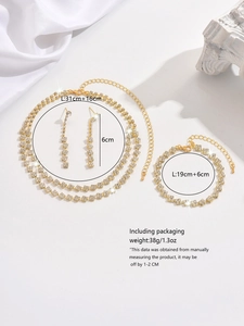 Detaillierte Maße für Brautschmuck-Set mit Strass-Halskette, Ohrringen und Armband