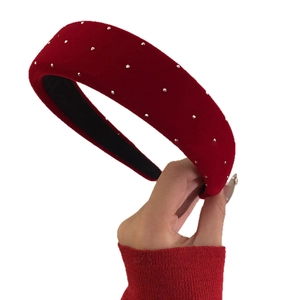 Elegant deep red velvet headband featuring sparkling rhinestones for a vintage autumn style