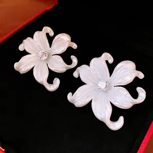 Elegant White Lily Flower Earrings With Acrylic Petals Sparkly Zircon Center And Silver Earring Post