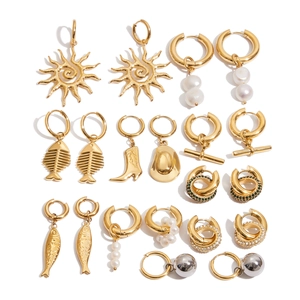 Lot de boucles d'oreilles en acier doré avec perles, pendentifs soleil et bottes de cowboy