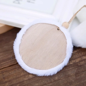 Round wooden Christmas pendant with white faux fur trim and natural hemp rope hanger