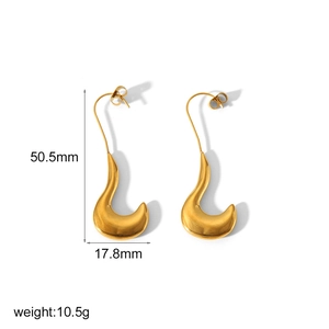 Minimalist 18K gold plated stainless steel teardrop earrings with size measurements