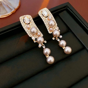 Alloy Rhinestone Dangle Earrings With 925 Sterling Silver Earring Post Vintage Palace Faux Artificial Pearl Long Tassel Elegant Women