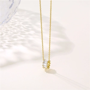 Elegant 18K gold stainless steel necklace with sparkling cubic zirconia cylinder pendant