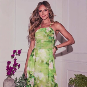 Robe longue élégante à licou vert avec imprimé floral aquarelle pour femme pour l'été