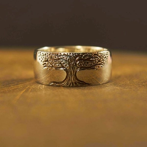Vintage Tree Of Life Carved Alloy Wide Band Ring For Women Retro Simple Style Jewelry Gift