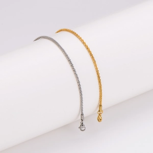 Sparkling stainless steel twisted chains in gold and silver finish with lobster clasp