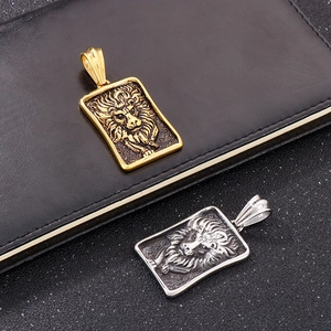 Pendentifs rectangulaires gaufrés tête de lion rétro punk en acier doré et argenté