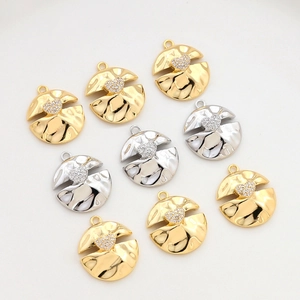 14k vergoldete Herz-Zirkon-Anhänger mit Hammerschlag-Textur für DIY-Schmuckherstellung