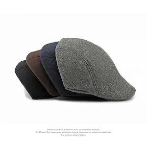 Set aus vier Woll-Schirmmützen für Herren in Schwarz, Braun, Marine und Dunkelgrau