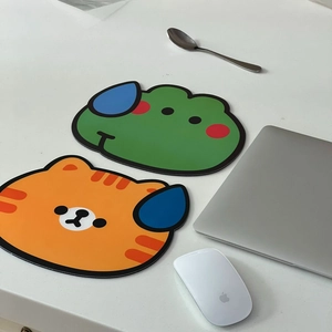 Detailed view of cartoon mouse pad featuring premium black stitched edges and non-slip rubber