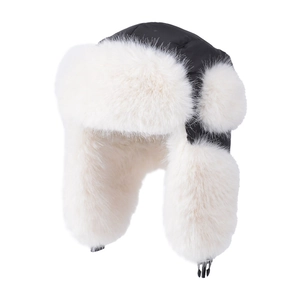 Bonnet aviateur d'hiver avec tissu noir coupe-vent et doublure en fourrure blanche