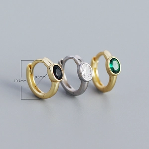 Minimalist S925 silver oval zircon hoop earrings in gold and silver with size details