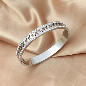 Elegant 18K silver plated interlocking chain bracelet with micro-pave crystals on silk