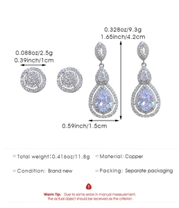Detailed size chart for teardrop crystal earrings and stud set with weight parameters