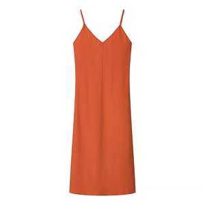 Flach liegendes orangefarbenes Maxikleid mit V-Ausschnitt und dünnen Spaghettiträgern