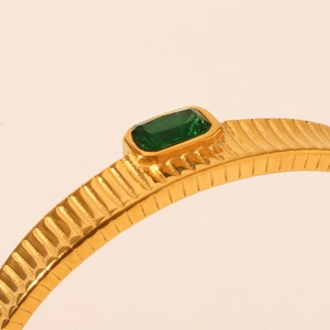 Titanium steel open bangle with emerald green zircon and vertical grooved texture