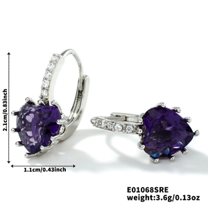 Tabella taglie dettagliata con dimensioni 2,1x1,1cm per orecchini a cuore viola