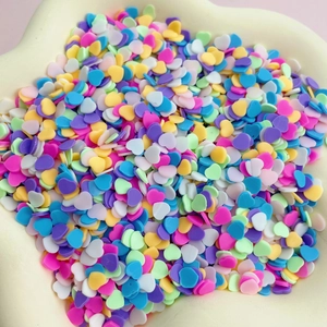 Confettis de cœur colorés en argile polymère pour slime DIY et art des ongles