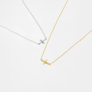 Minimalist S925 sterling silver cross pendant necklace with zircon in gold and silver