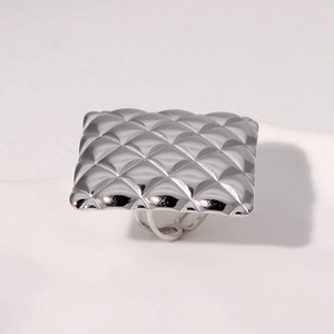 Minimalist silver stainless steel open ring with French rhombus texture in metallic finish
