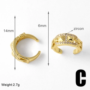 Detailed size chart of 18k gold plated heart ear cuff showing 14mm diameter and zircon