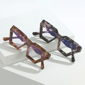 Irregular tortoise shell geometric eyeglass frames with blue light blocking lenses
