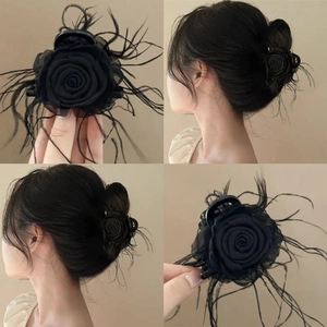 Pince À Cheveux Rose En Tissu Noir Avec Plumes Style Gothique Sombre Pince Crabe Vintage Accessoires Élégants Pour Femmes