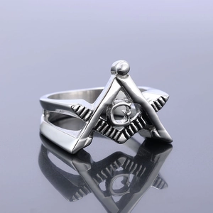 Classic silver stainless steel Masonic ring with vintage square and compass symbol
