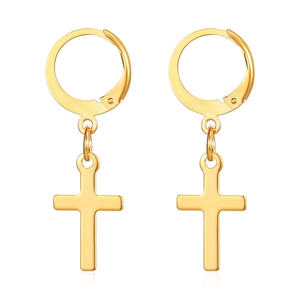 Boucles d'oreilles créoles minimalistes en acier inoxydable plaqué or 18 carats avec croix