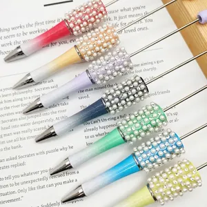 DIY colorful gradient beaded pens with faux pearls and rhinestones decoration