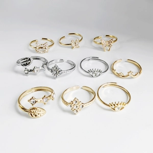 Titanium Steel Open Rings For Women Vintage Rhinestone Butterfly Eye Cross Leaf Adjustable Gold Plated Elegant Jewelry