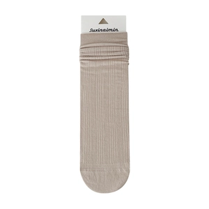 Vertical ribbed cotton socks for women in khaki, breathable and soft mid-calf length