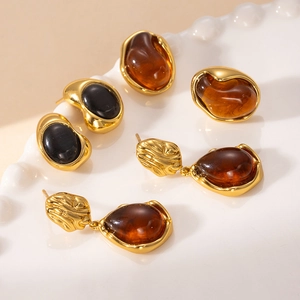 Vintage Gold Tone Stainless Steel Earrings For Women Irregular Geometric Amber Resin Stone Dangle Stud Earring Jewelry