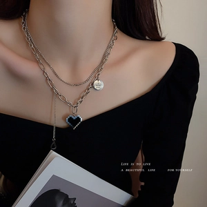 Collier double rang en acier inoxydable avec cœur pixel et pendentif disque I love you