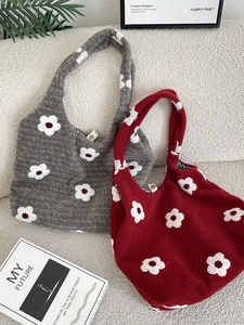 Sweet floral embroidery tote bag in fuzzy knit fabric for autumn and winter shoulder carry