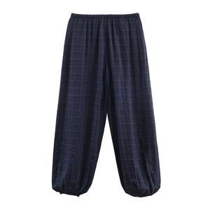 Plaid high-waisted harem trousers in navy blue and brown with elastic waist and loose fit