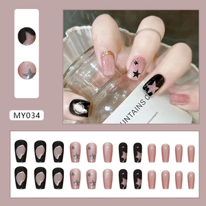Set da 24 unghie finte cat-eye con stelle e glitter neri e rosa stile balletto