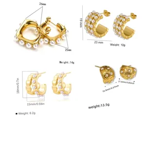 Detailed size chart for pearl stud earrings with dimensions and weight in 18K gold finish
