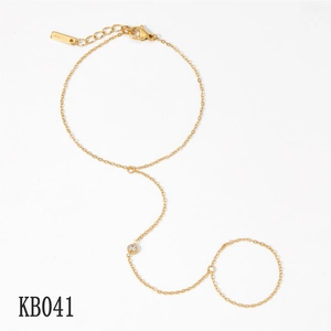 Bracelet bague élégant en acier inoxydable doré avec chaîne fine et zircon discret
