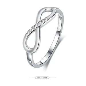 Infinity Symbol 925 Sterling Silver Moissanite Ring For Women Exquisite White Gold Plated Inlaid Infinity Finger Ring Jewelry Gift