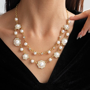 Gelaagde Ketting Voor Dames Met Legering Imitatieparel Strass Zirkoon Blad Geometrisch Vintage Paleisstijl Elegant Juweel
