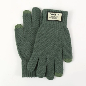 Guanti in maglia da uomo verde scuro con punte touch screen e toppa decorativa